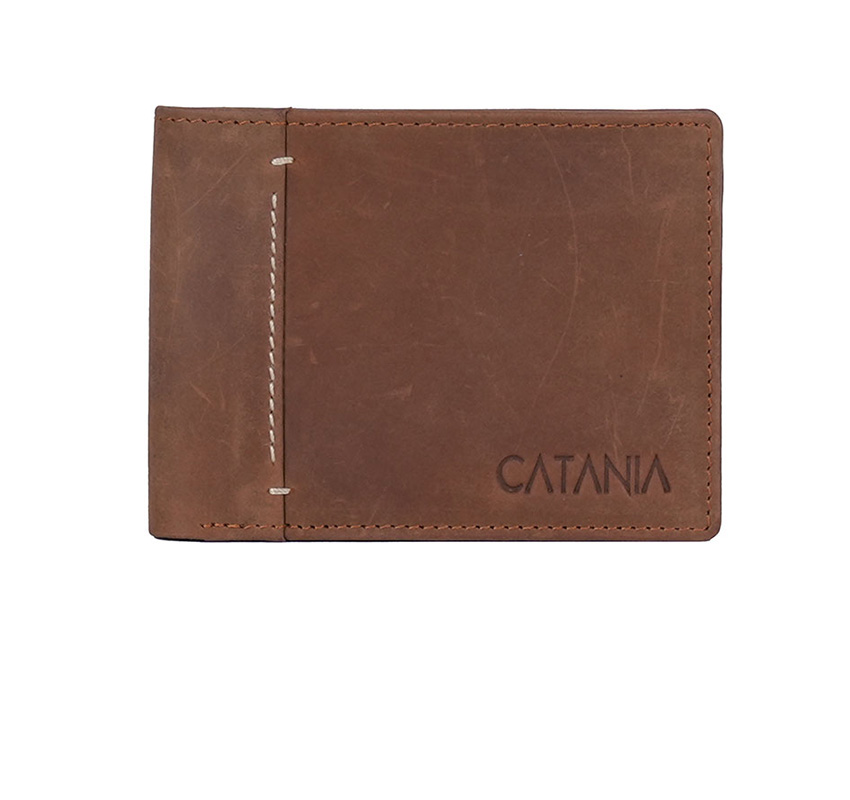 Branded leather wallets  in UAE